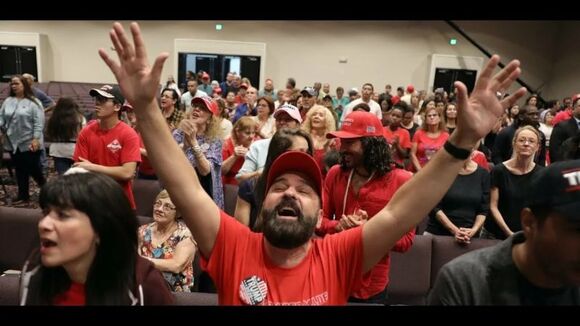 Trumpova nová „křížová výprava“