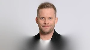 Nic nebylo – 10 Mýty, nástroj ovládání lidí