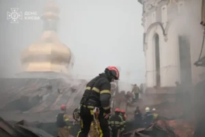 Pečorská lavra v plamenech, český občan ve zmatku